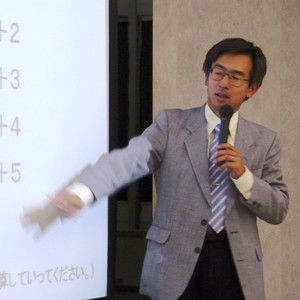 公開講座「子どもの自尊感情を高める」を開催しました。