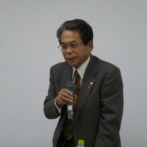 公開講座「育児不安・児童虐待への臨床発達支援」を開催しました。