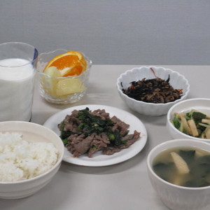 公開講座「勝つためのスポーツ栄養」を開催しました